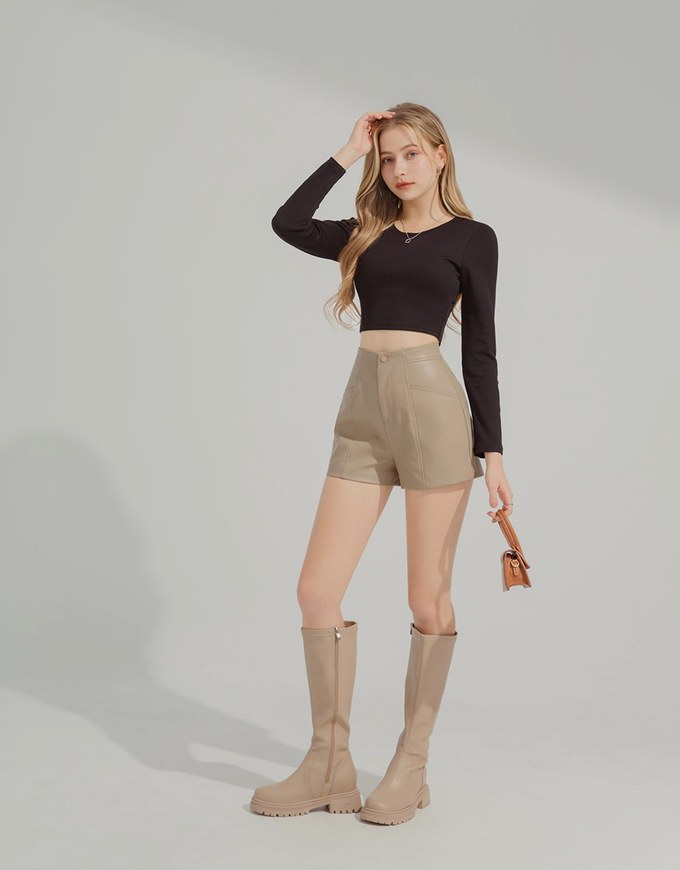 Plain Hollow Round Neck Top (with padding)