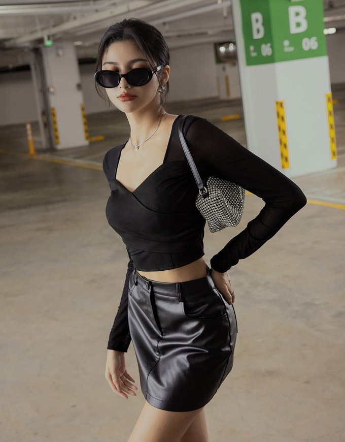 Stylish Bright Faux Leather Skirt