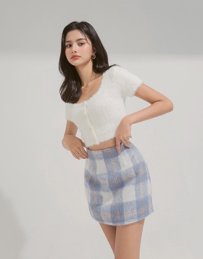 Plush Large Plaid Slit Skirt