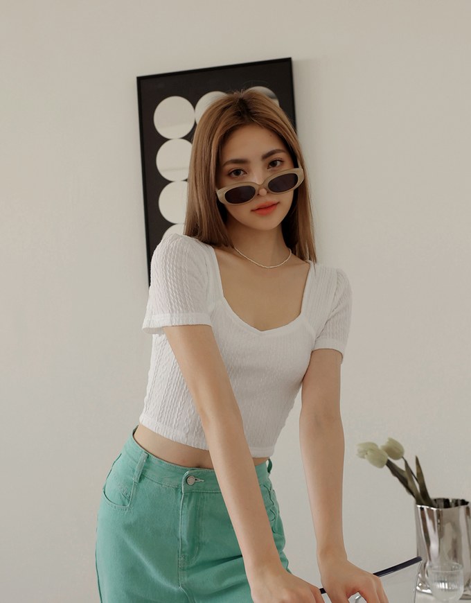 Sweetheart Neck Textured Short Sleeve Top