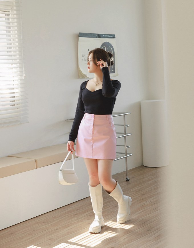 Comfortable Heart-shaped Collar Knit Top