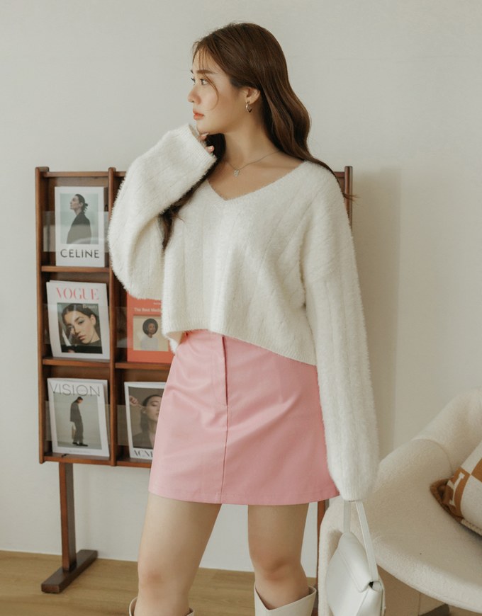Stylish Bright Faux Leather Skirt