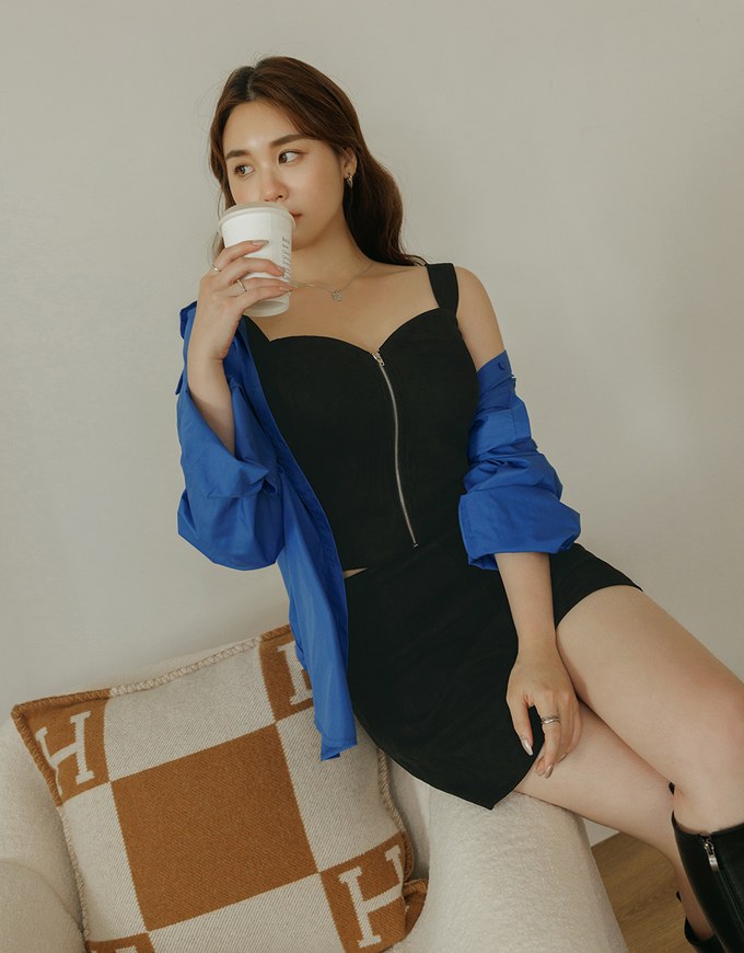 360° Petite Waist Light Sculpture Suede Shorts