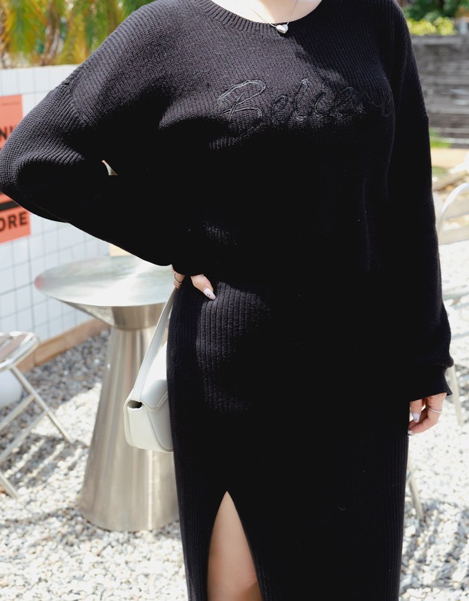 Textured Embroidered Knit Top