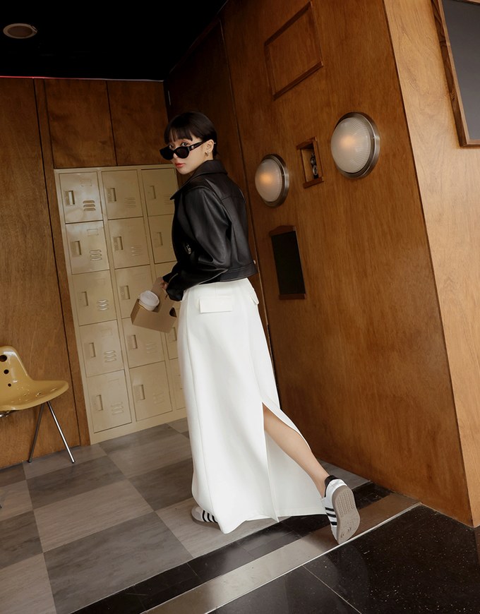 High Waisted Slimming Slit Maxi Skirt