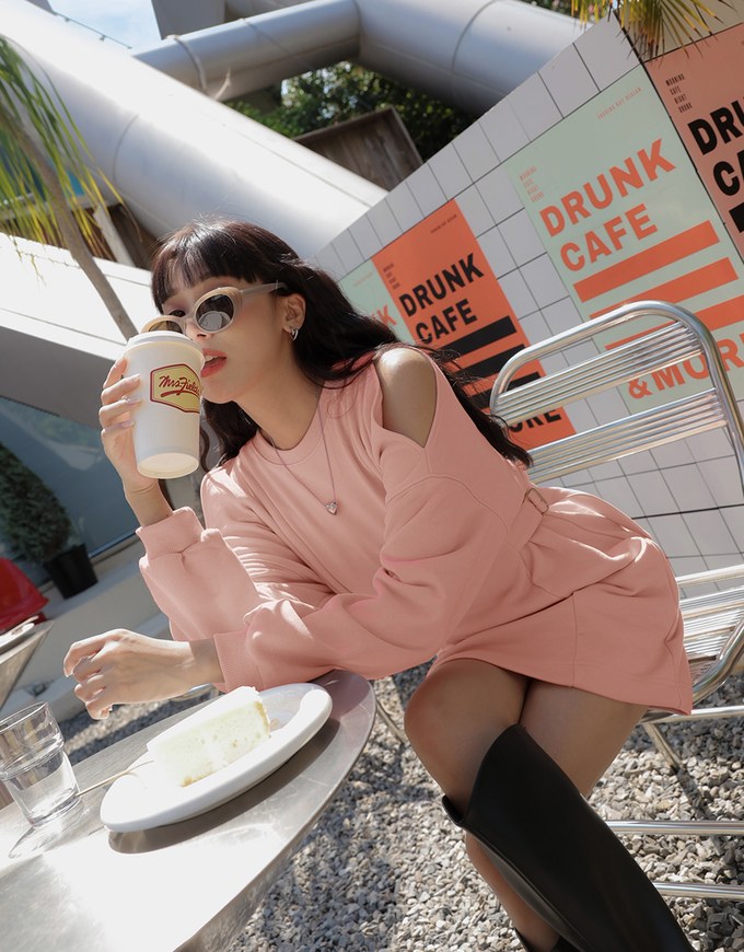 Hollow Shoulder Side Button Cottom Mini Dress