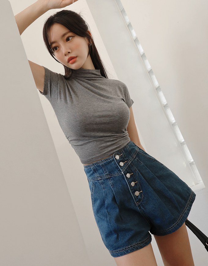 【Den!m LITE】Perfect Waistline Denim SHORTS Lightweigth Fabric Extra High Waisted Flared Jeans Short DNA