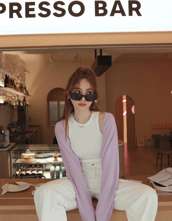 Two-Piece Off-Shoulder Short Top