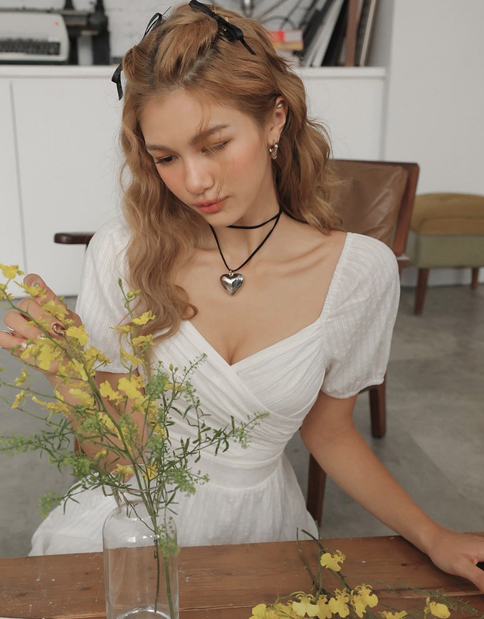 Heart-shaped Lace Embroidered Flare Dress