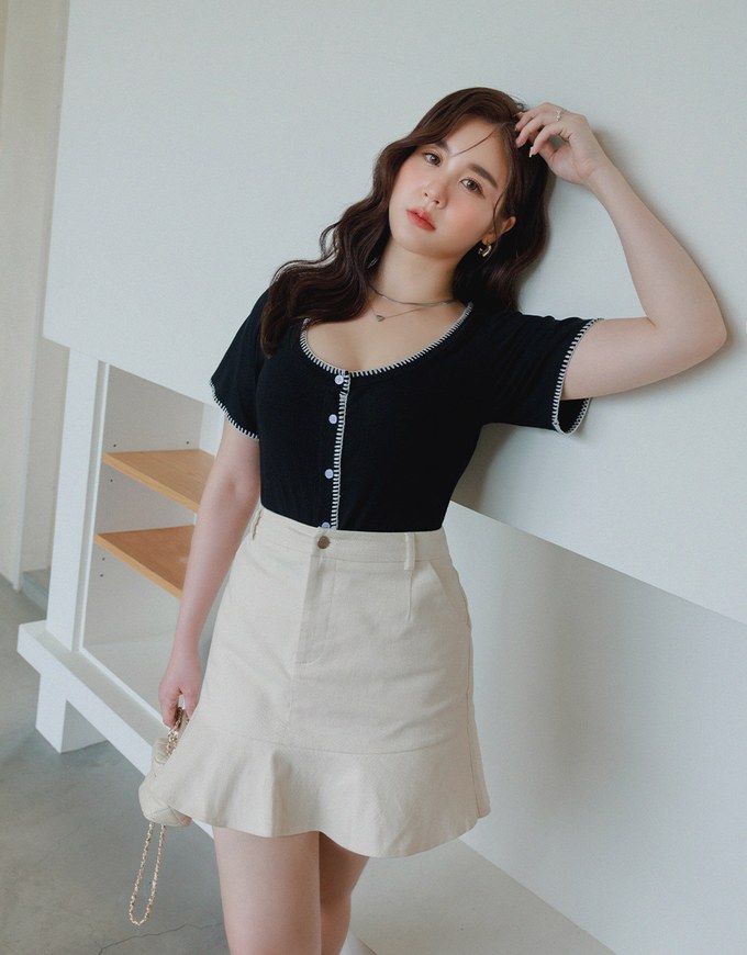 Stitched Trim Ribbed Top
