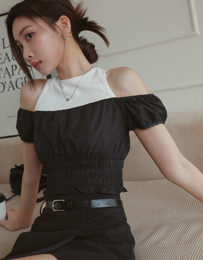 Patchwork Cut Off Shoulder Bubble Sleeve Top