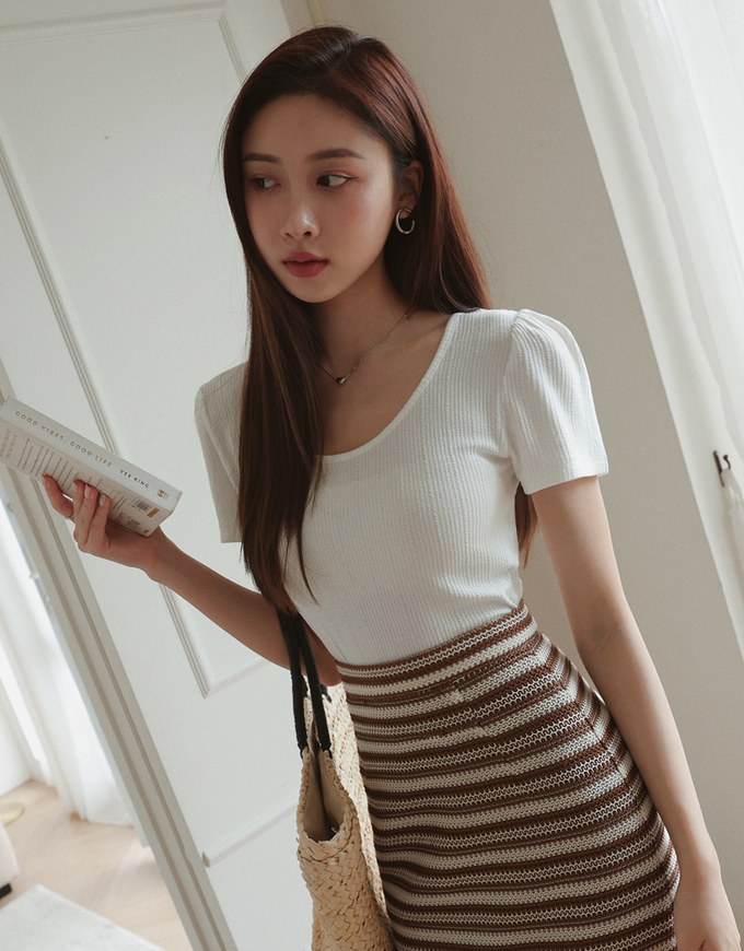 Cross Low Back Knit Top