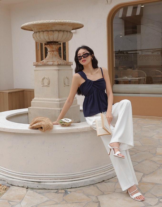Sweet Asymmetric Knotted Tank Top