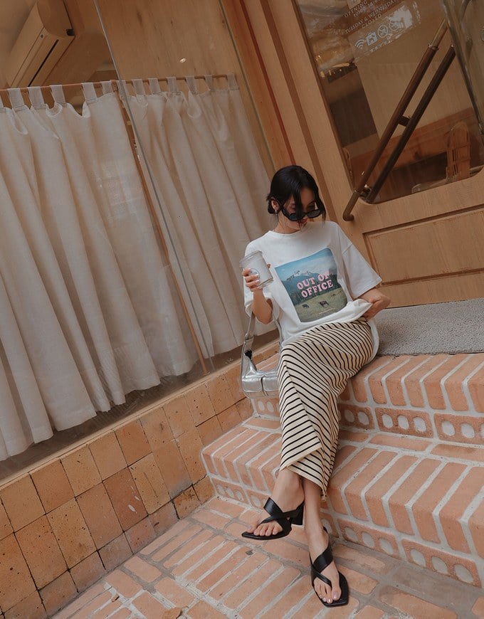 Escape the Office Loose Tee