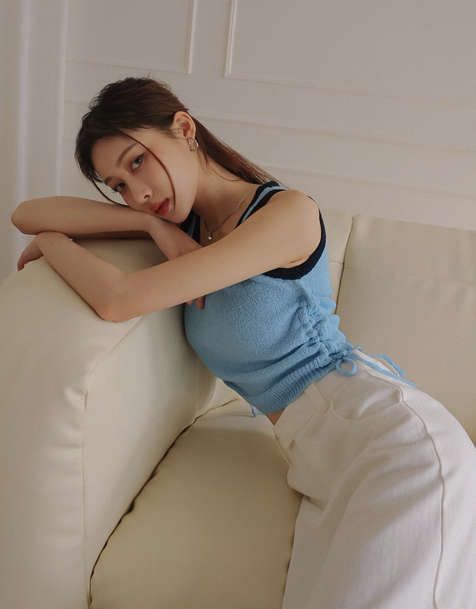 Contrast Side Ruched Knit Tank Top