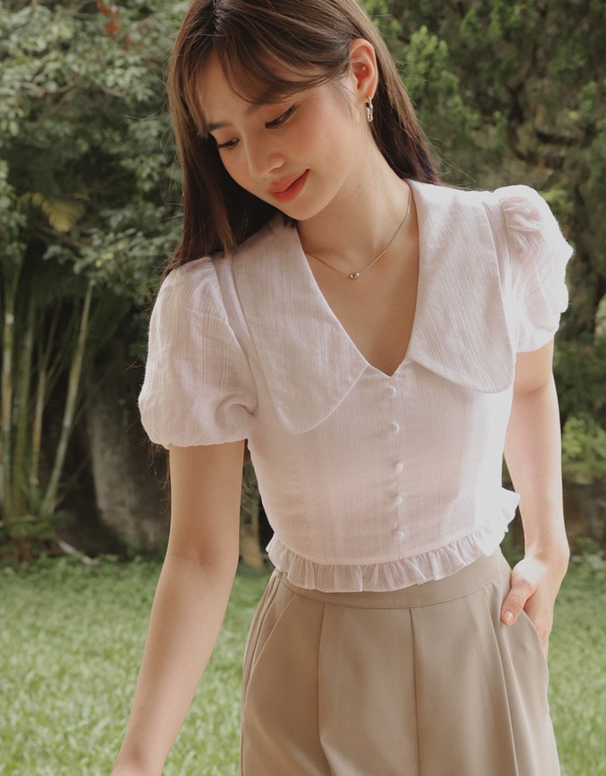 Wide Collar Sweet Puff Sleeve Top