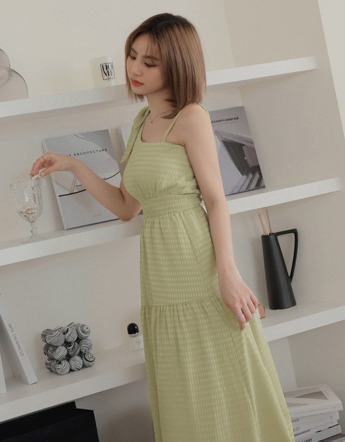 Island Vacation Plaid Tie Back Maxi Dress