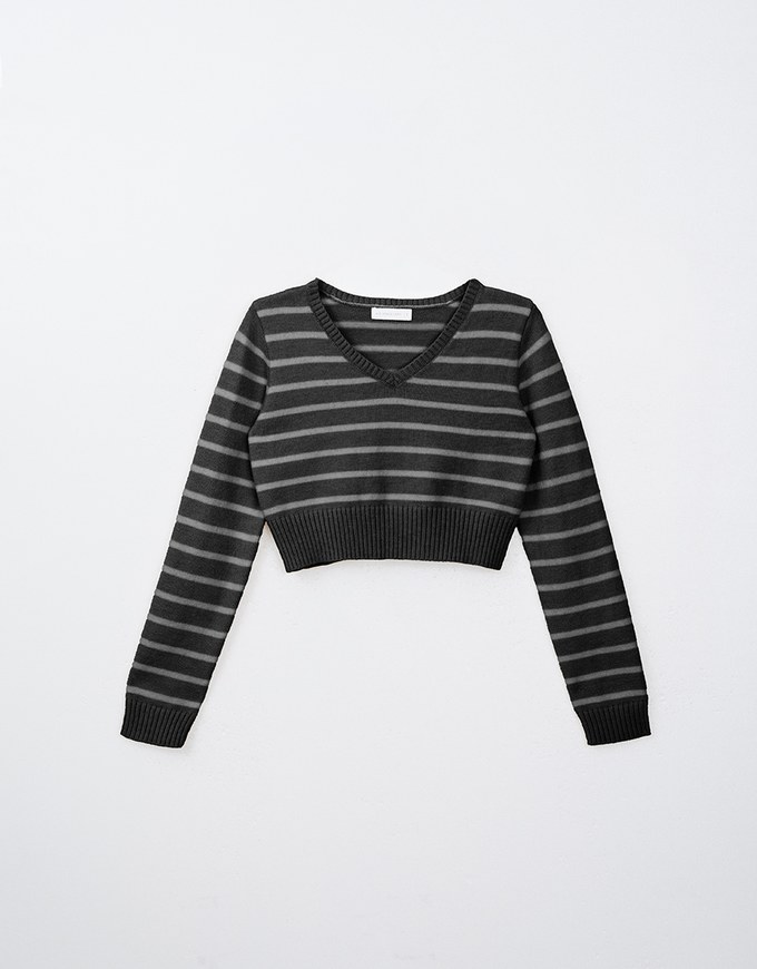 V Neck Striped Long Sleeve Knit Top