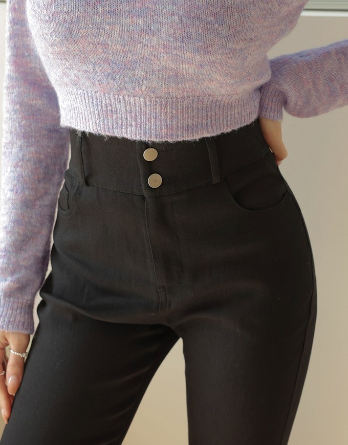 Long Sleeve V Neck Knitted Crop Top