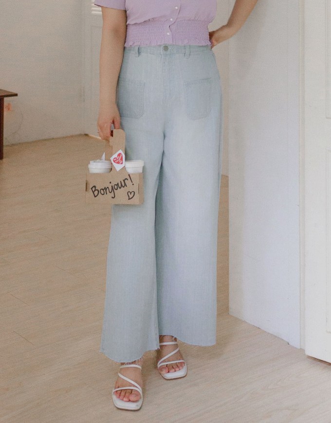 Jeans Denim Wide Leg Pants with Raw Hem and Patch Pockets