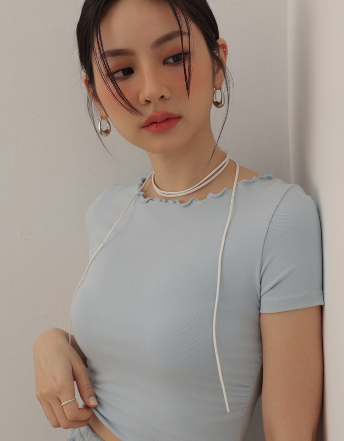 Basic Soft Ribbed Knit Fitted Crop Top with Lettuce Trim