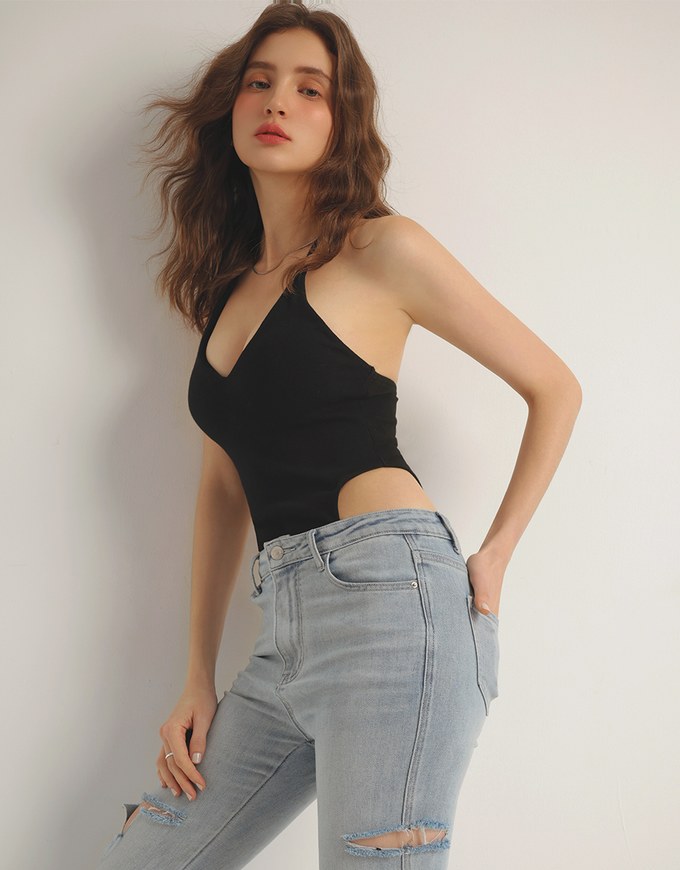 Sexy V Neck Ribbed Halter Padded Bodysuit