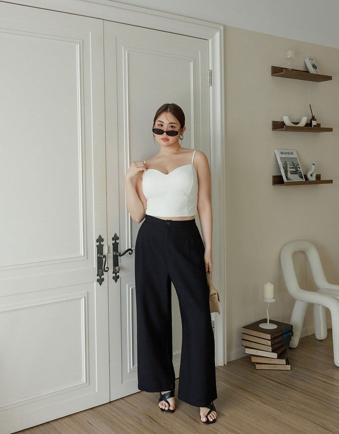 Cooling Fabric Lighweight High Waist Wide Leg Pants with Pleated Front Detail