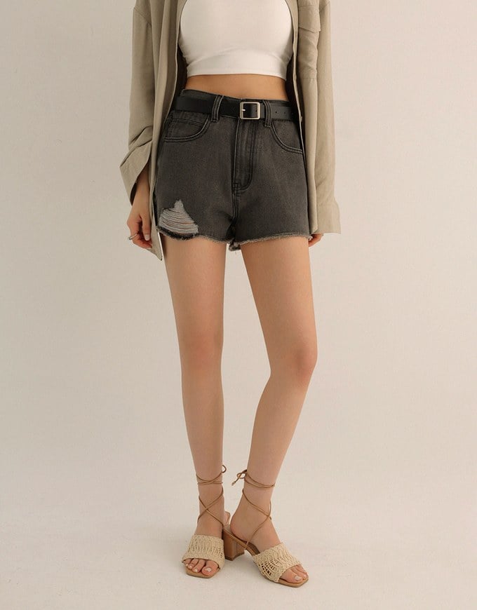 High Waist Distressed Frayed Hem Jeans Denim Shorts (with Belt)