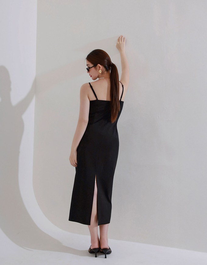 AIRY HOURGLASS Sweetheart Neckline Slim Fit Cami Padded Maxi Dress with Back Slit