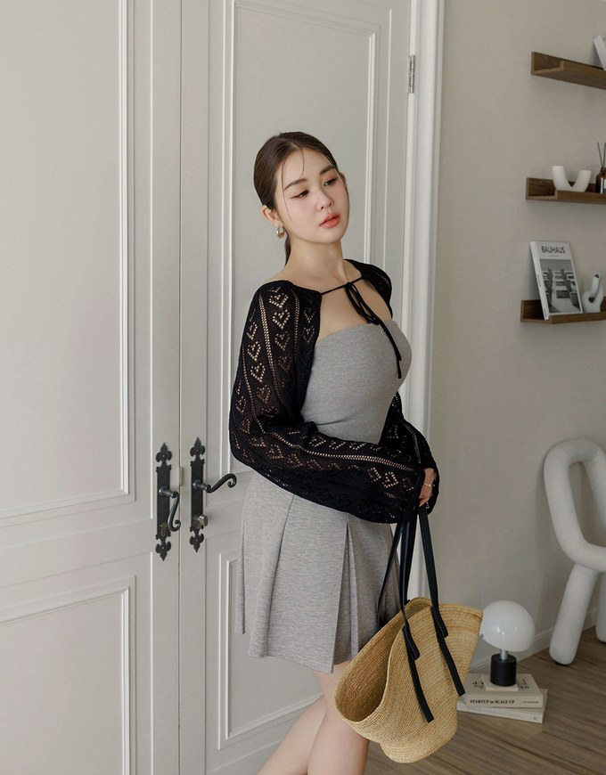 AIRY HOURGLASS High Waist Knit Pleated Flare Skort