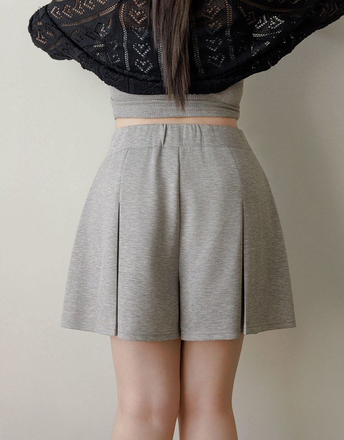 AIRY HOURGLASS High Waist Knit Pleated Flare Skort