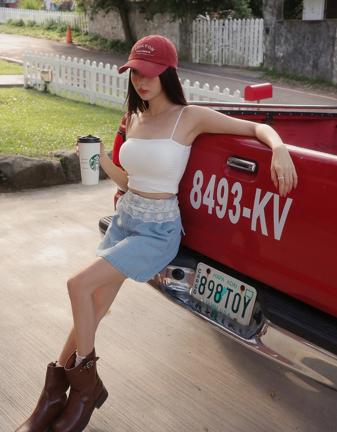 Basic Ribbed Slim Strap Crop Cami Top