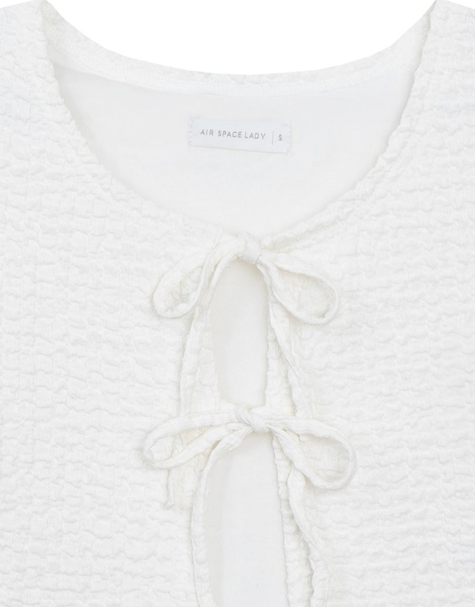 Crinkled Texture Open Front Top with Ribbons