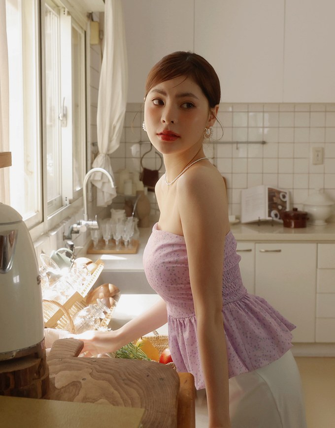 Floral Peplum Padded Tube Top