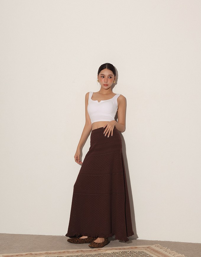 Front V Notch Ribbed Knit Wide Strap Cropped Bra Top