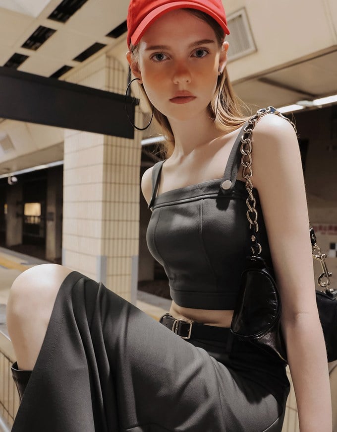 Square Neck Metal Clasp Strap Crop Tank Top