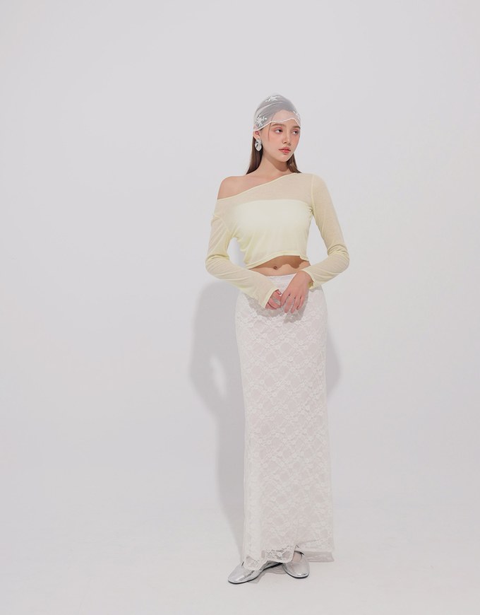 Round Neck Sheer Mesh Long Sleeve Cropped Top