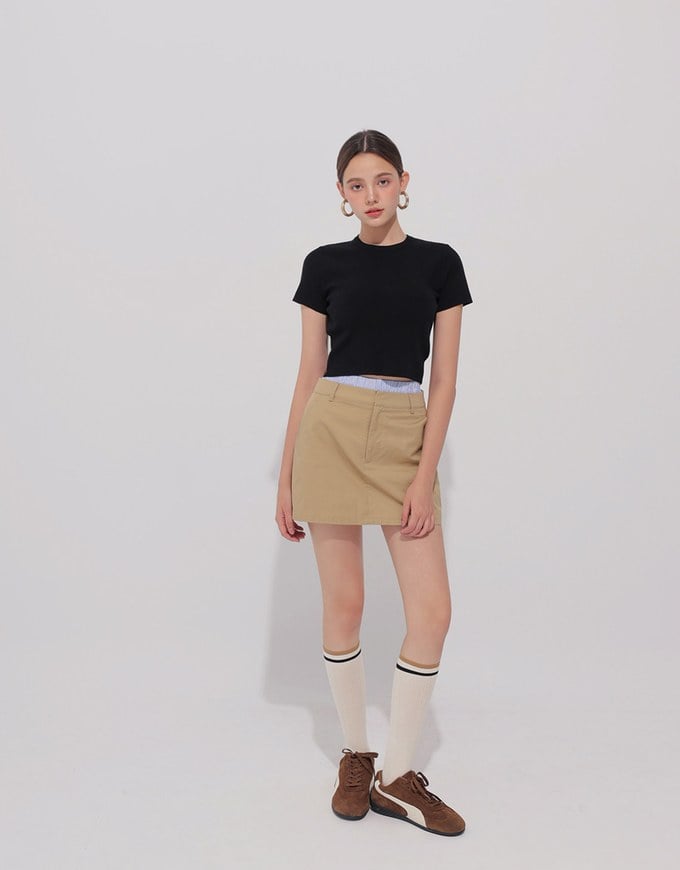 Basic Crew Neck Knit Fitted Crop Top