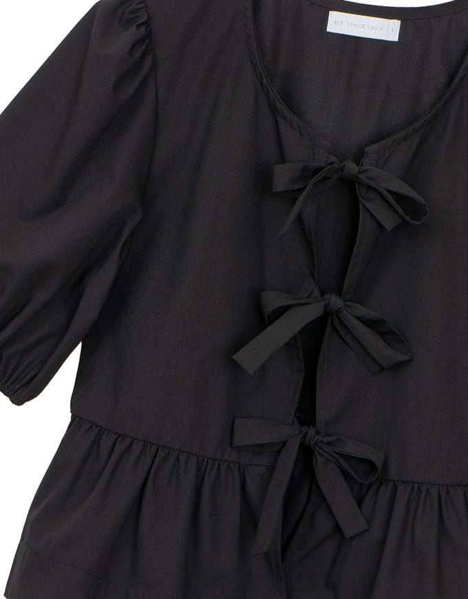 Puff Sleeve Bow Tie Peplum Hem Crop Top