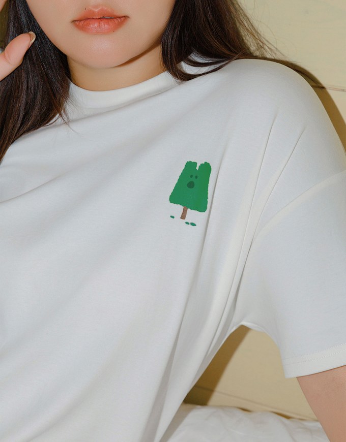 【DINOTAENG】Oversized Graphic T-Shirt