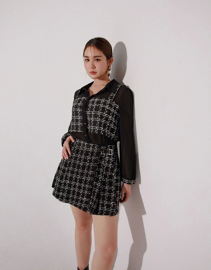 Tweed Style Checkered Mini Skirt with Side Buckle