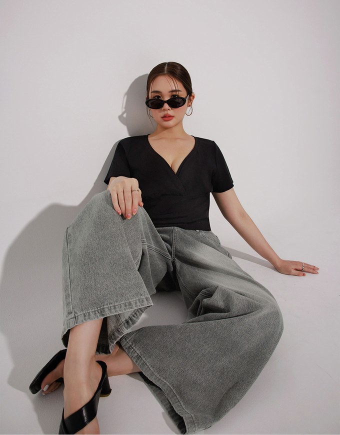 Mid Rise Vintage Washed Wide Leg Jeans Denim Pants