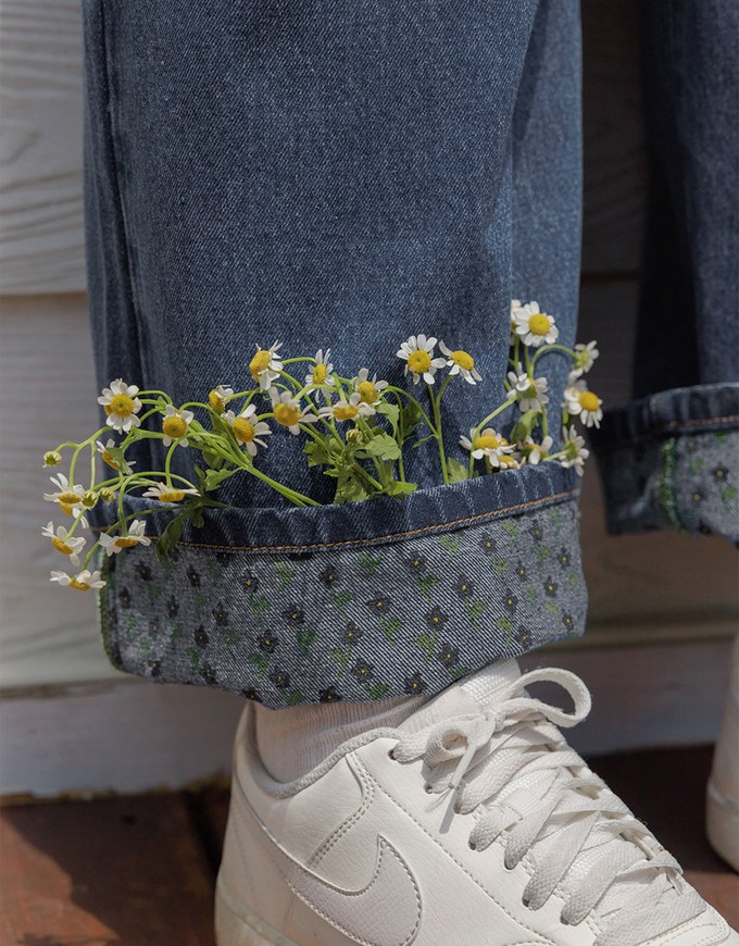 【DINOTAENG】Embroidered Graphic Wide-Leg Denim Jeans