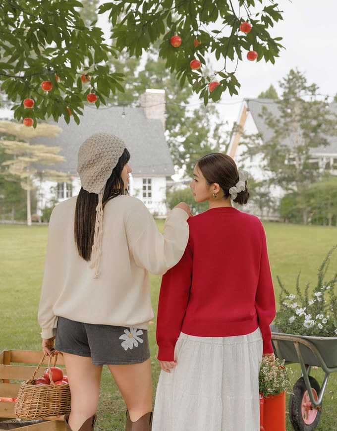 【DINOTAENG】Embroidered Button-Down Knit Cardigan