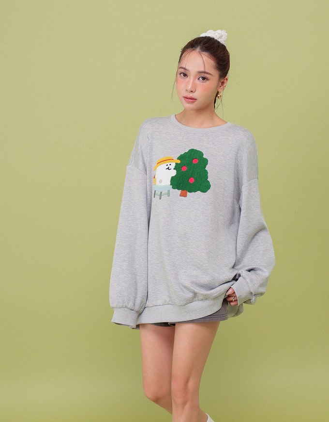 【DINOTAENG】Fluffy Embroidery Graphic Sweatshirt