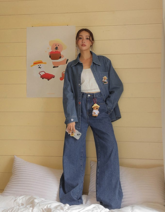 【DINOTAENG】Embroidered Graphic Wide-Leg Denim Jeans