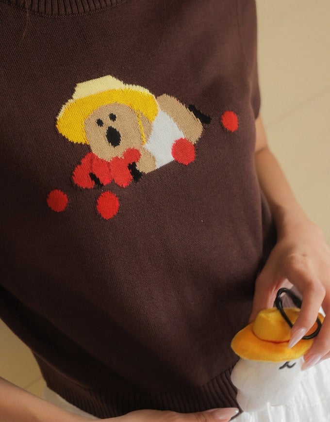 【DINOTAENG】Graphic Short Sleeve Knit Crop Top