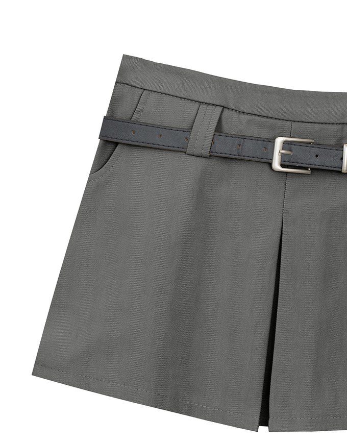 Classic High Waisted Pleated Skorts with Belt