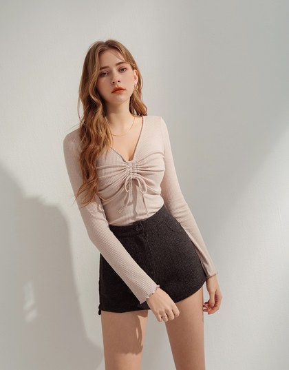 Front Ruched Lettuce-Edge Hem Knit Top