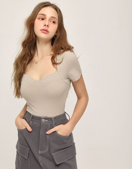 Solid Color Heart Neck Collar Strap Top